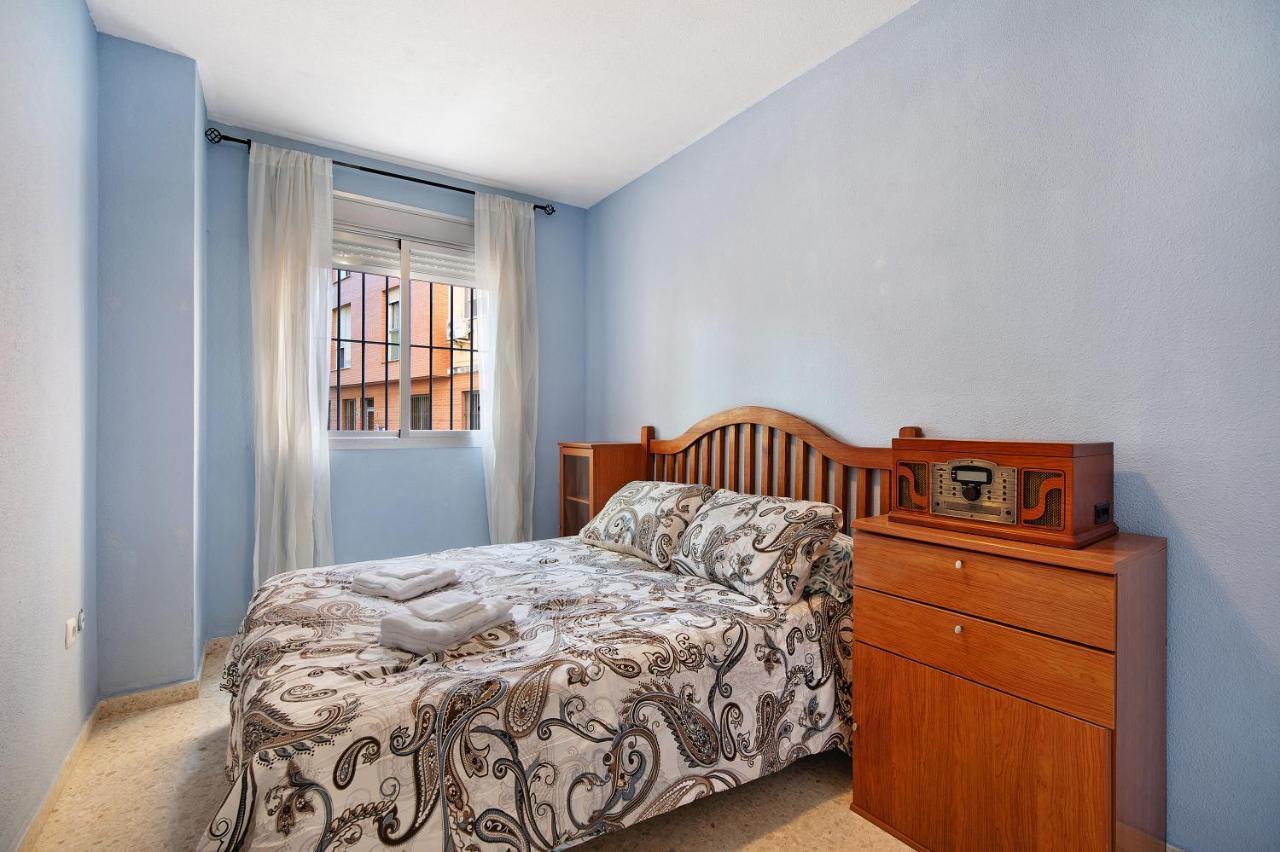 Las Bodegas Apartment เฮเรซ เด ลาฟรอนเตรา ภายนอก รูปภาพ