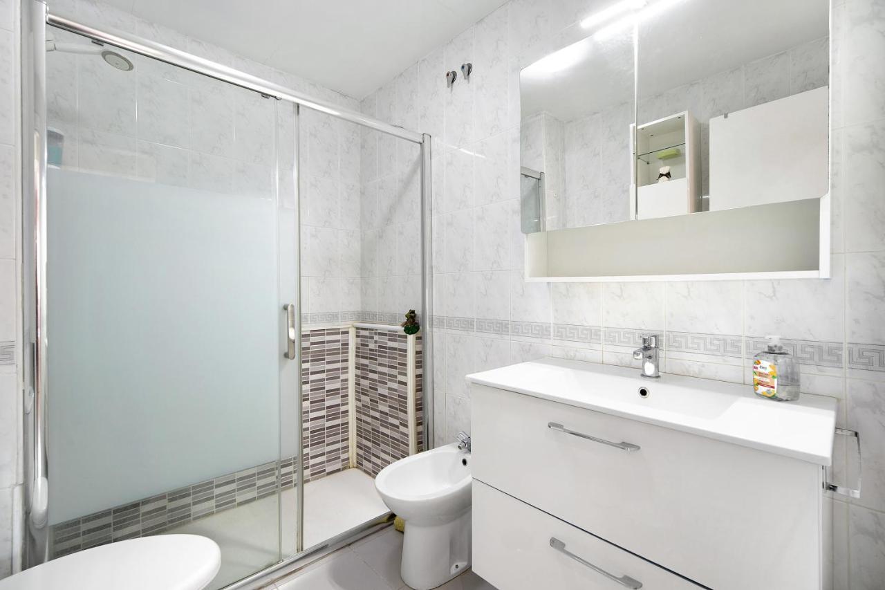 Las Bodegas Apartment เฮเรซ เด ลาฟรอนเตรา ภายนอก รูปภาพ